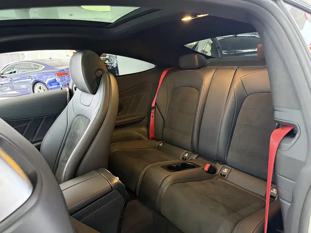 Mercedes-Benz C-Class 2022 — фото 14