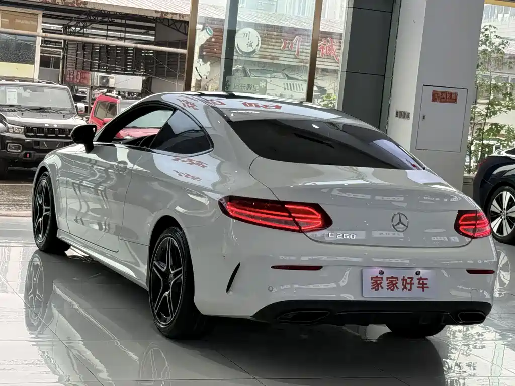 Mercedes-Benz C-Class 2022 — фото 15