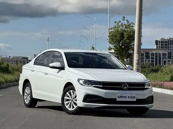 Volkswagen Bora 2022