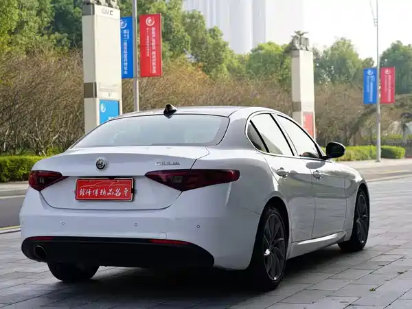 Alfa Romeo Giulia Juliet 2017
