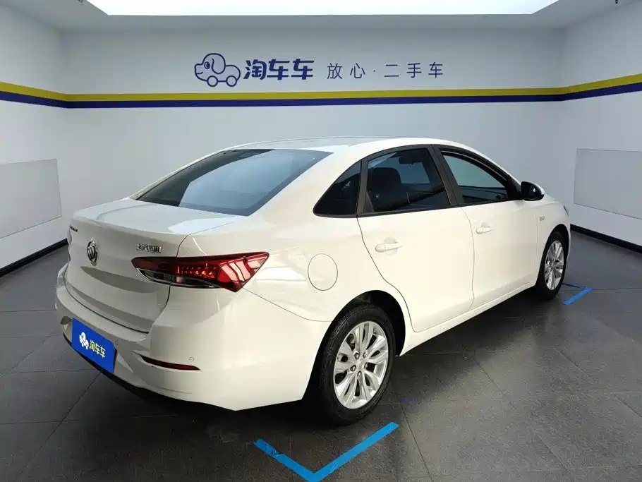 Buick Excelle GT 2022 — фото 3