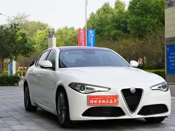 Alfa Romeo Giulia Juliet 2017