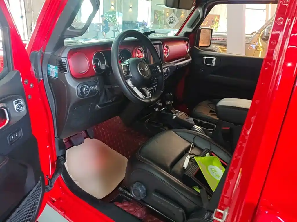 Jeep Wrangler 2019 — фото 16