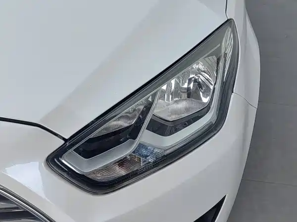 Ford Escort 2017