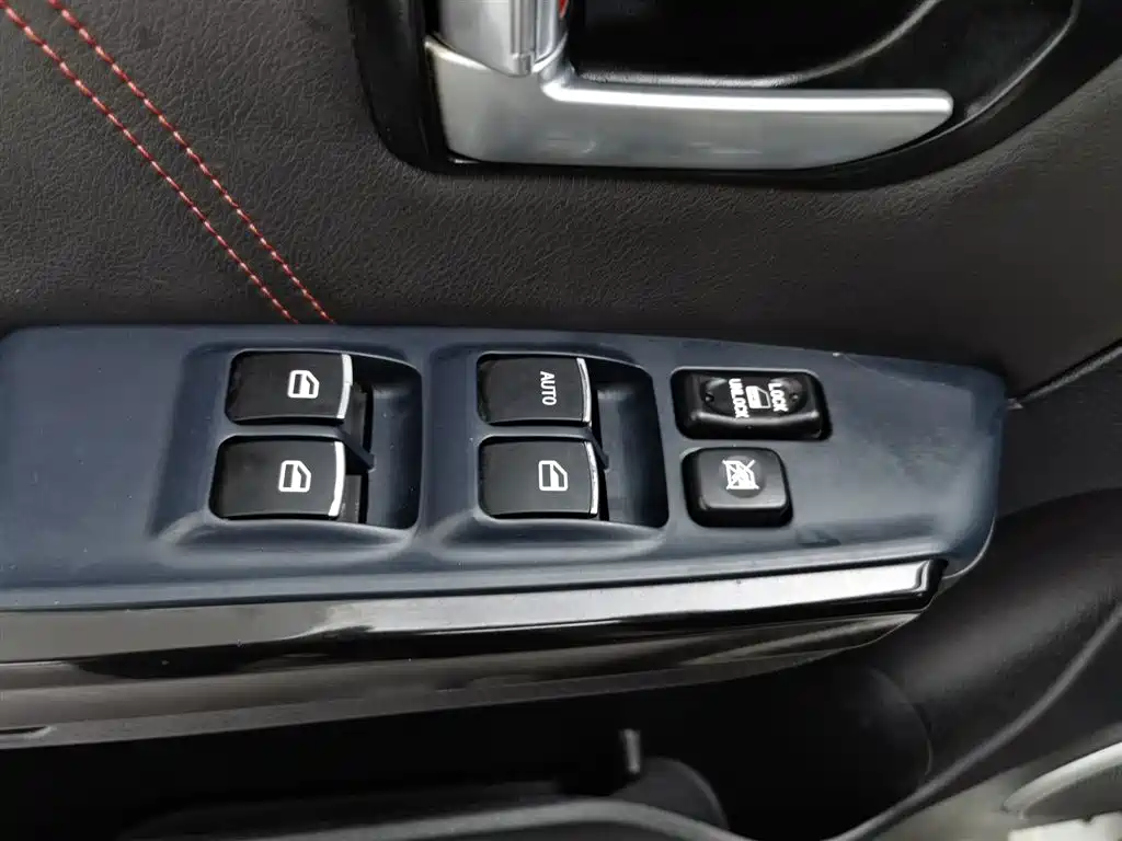 Haval H5 Classic 2015 — фото 9