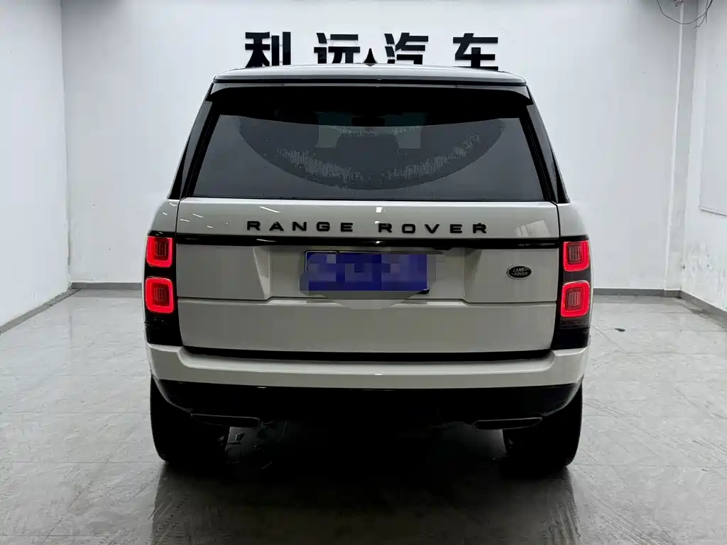 Land Rover Range Rover 2021 — фото 12