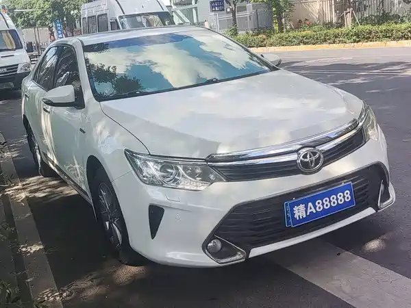 Toyota Camry 2017
