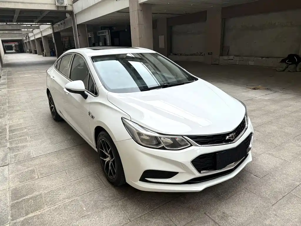 Chevrolet Cruze 2018 — фото 3