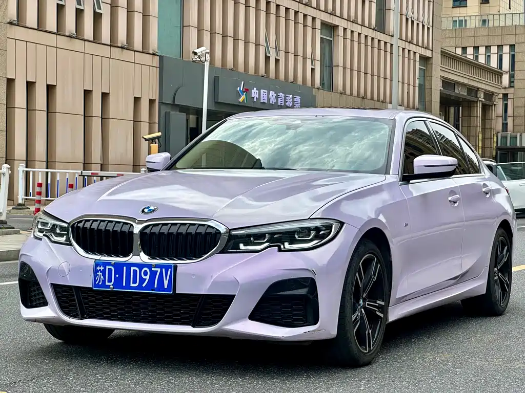 BMW 3 Series 2021 — фото 1
