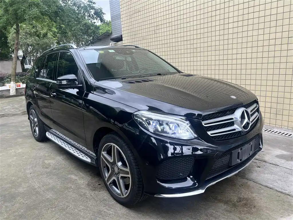 Mercedes-Benz GLE 2016 — фото 3