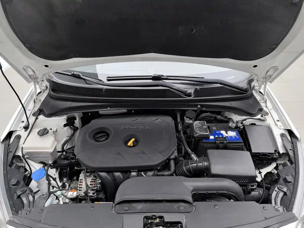 Hyundai Mistra 2015 — фото 6