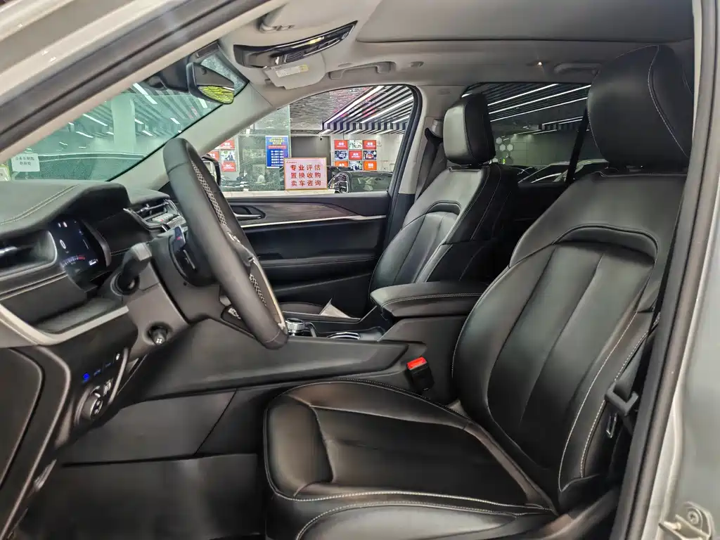 Jeep Grand Cherokee 4xe 2025 — фото 4