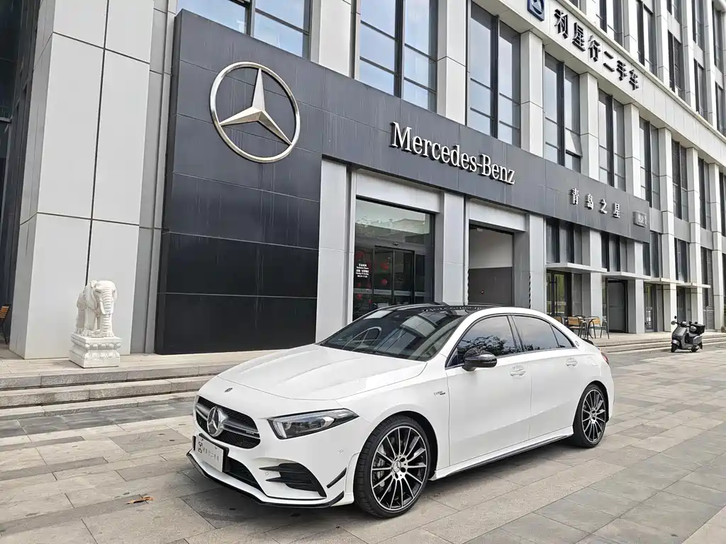 Mercedes-Benz A-Class AMG 2023 — фото 1