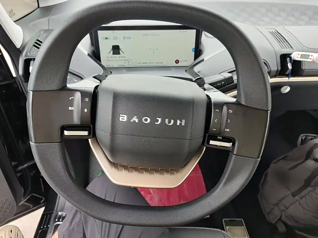 Baojun KiWi EV 2022 — фото 11