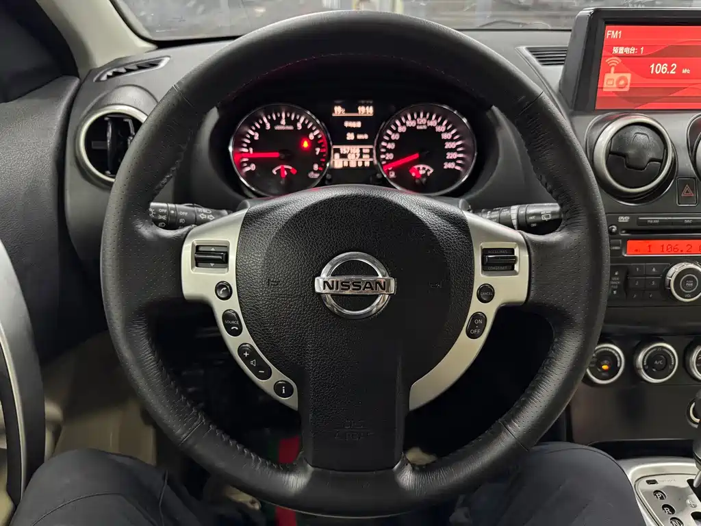 Nissan Qashqai 2014 — фото 14