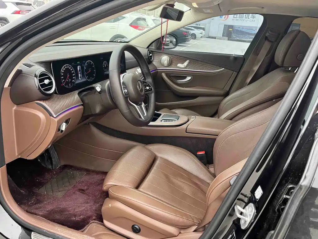 Mercedes-Benz E-Class 2020 — фото 4