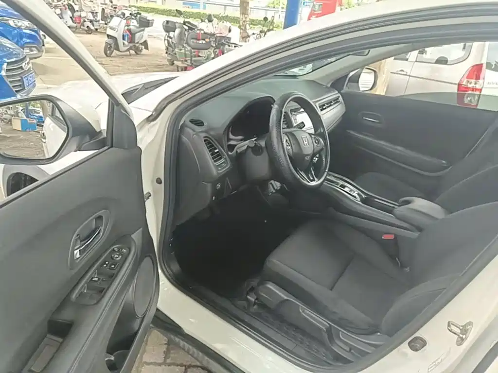 Honda Vezel 2018 — фото 16