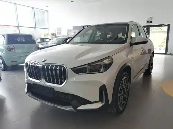BMW X1 2025