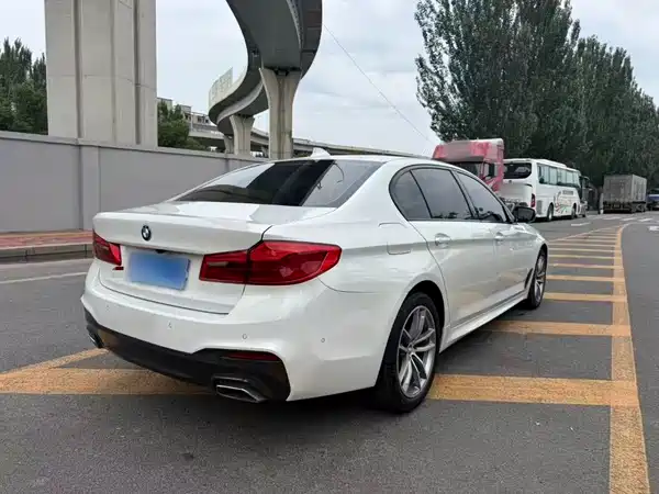 BMW 5 Series 2019