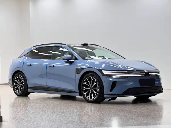 Zeekr 007GT 2025