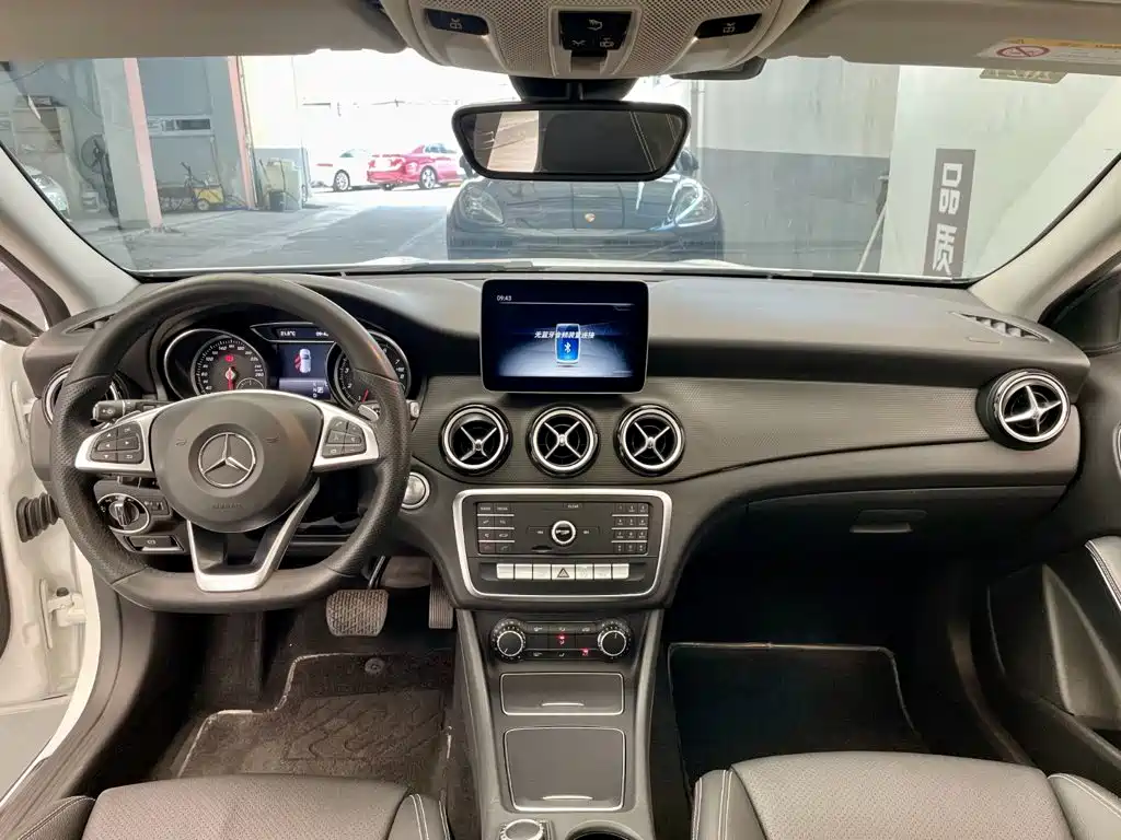 Mercedes-Benz GLA 2019 — фото 8
