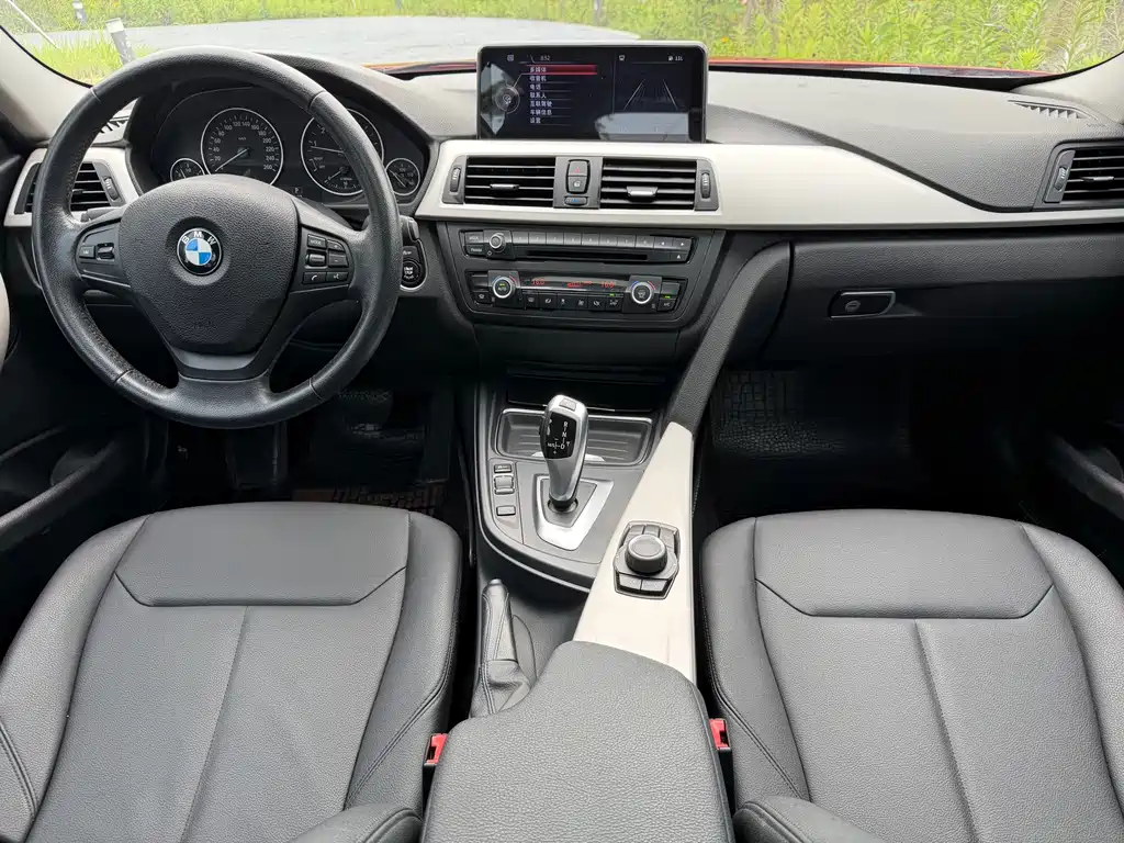 BMW 3 Series 2015