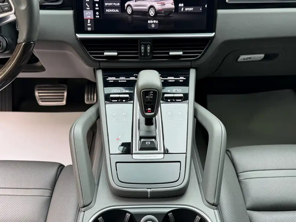 Porsche Cayenne 2018 — фото 14