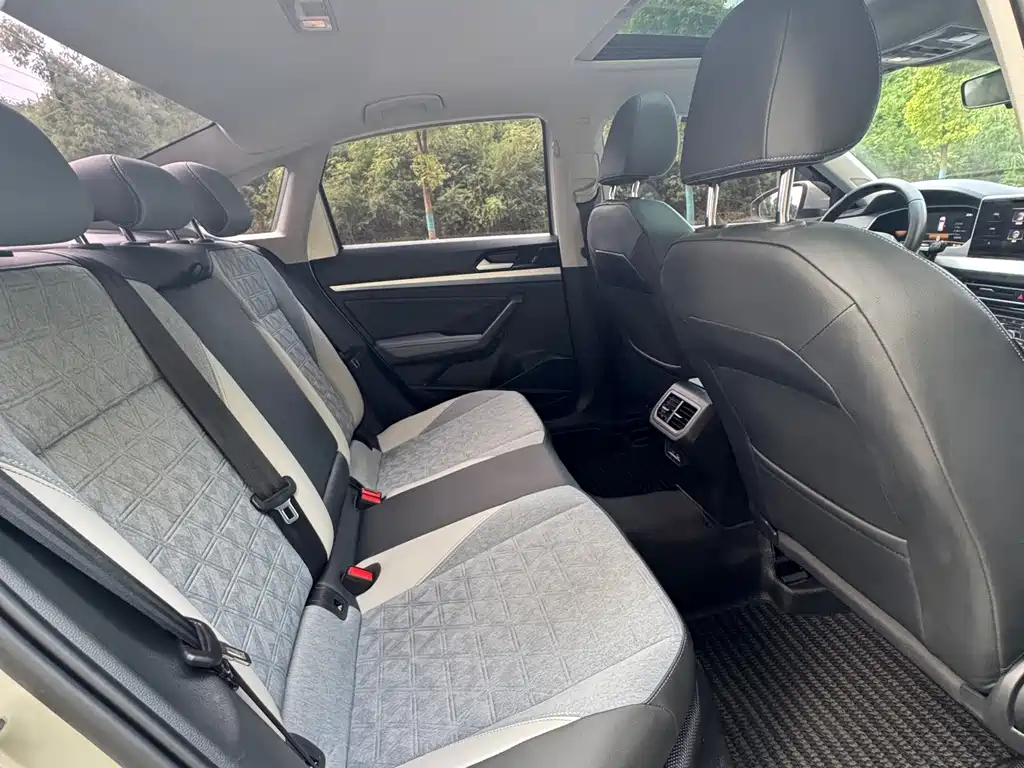 Volkswagen Lavida 2023