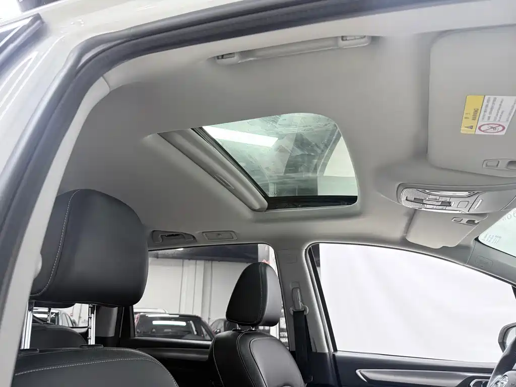 GAC Trumpchi M6 2022 — фото 22