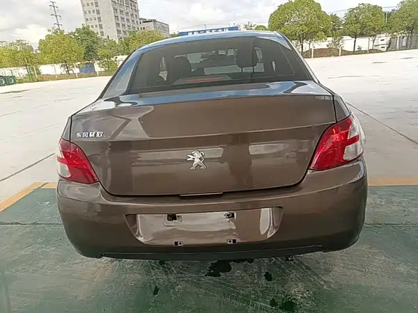 Peugeot 301 2014