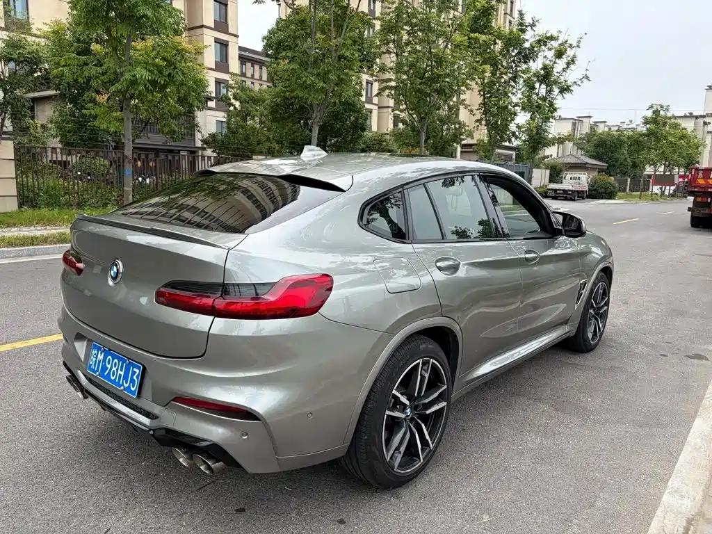 BMW X4 M 2019 — фото 9