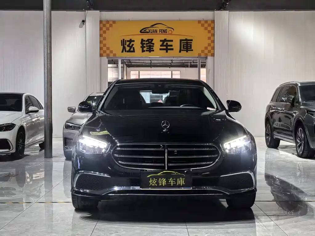 Mercedes-Benz E-Class 2022 — фото 2