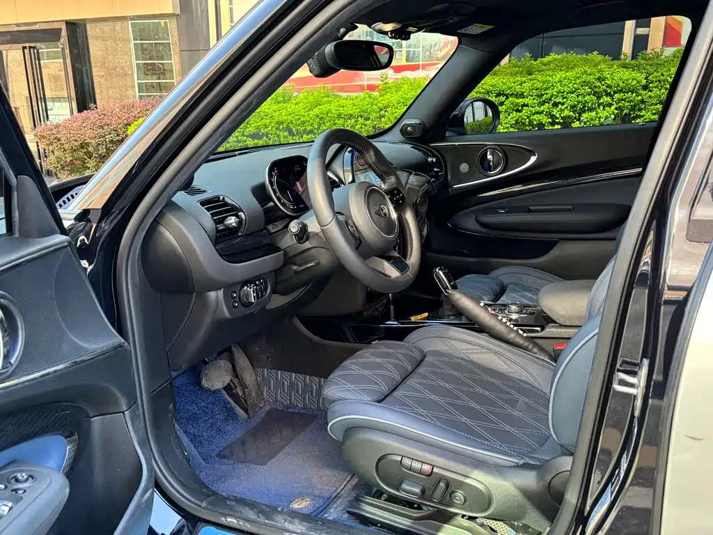 MINI Clubman 2023