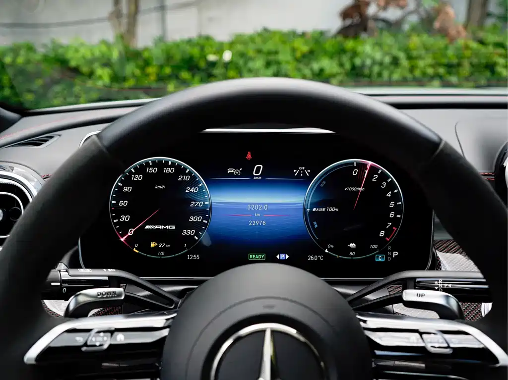 Mercedes-Benz C-Class AMG New Energy 2024 — фото 10