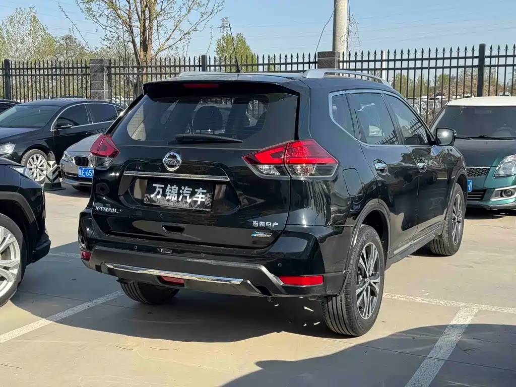 Nissan X-Trail 2017 — фото 4