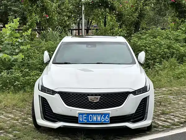 Cadillac CT5 2023