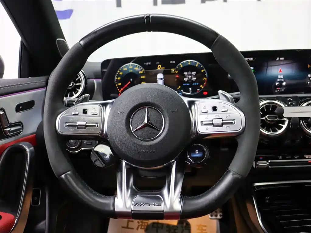 Mercedes-Benz CLA AMG 2022 — фото 12