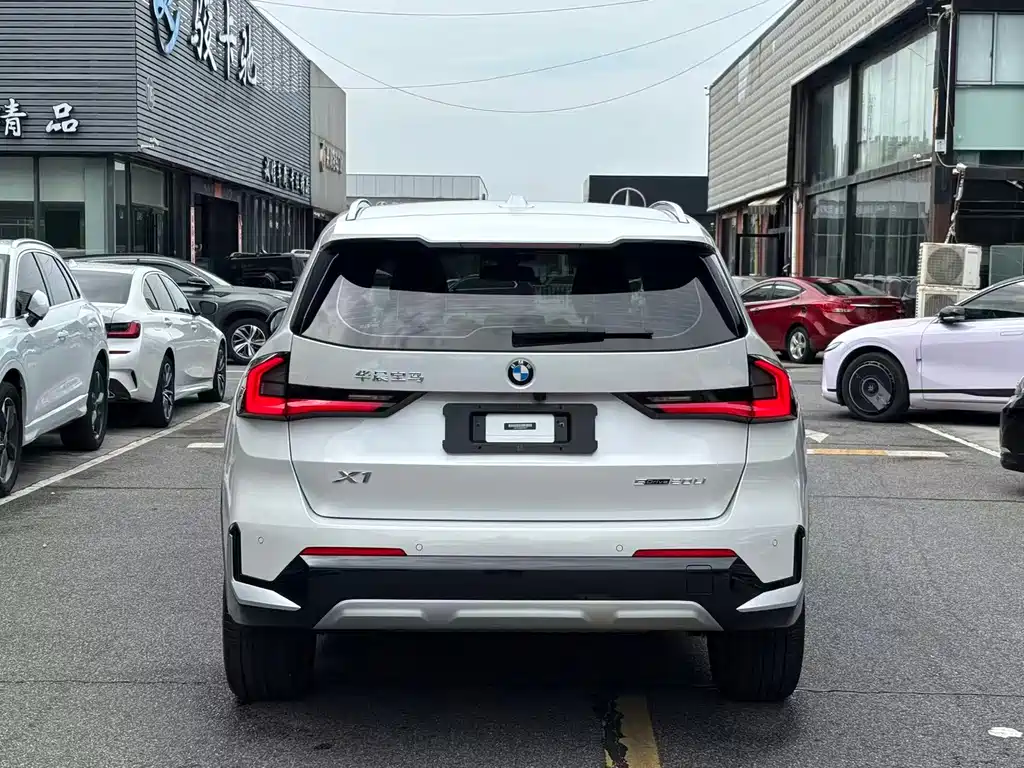 BMW X1 2023 — фото 11