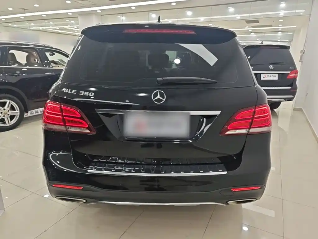 Mercedes-Benz GLE 2016 — фото 6
