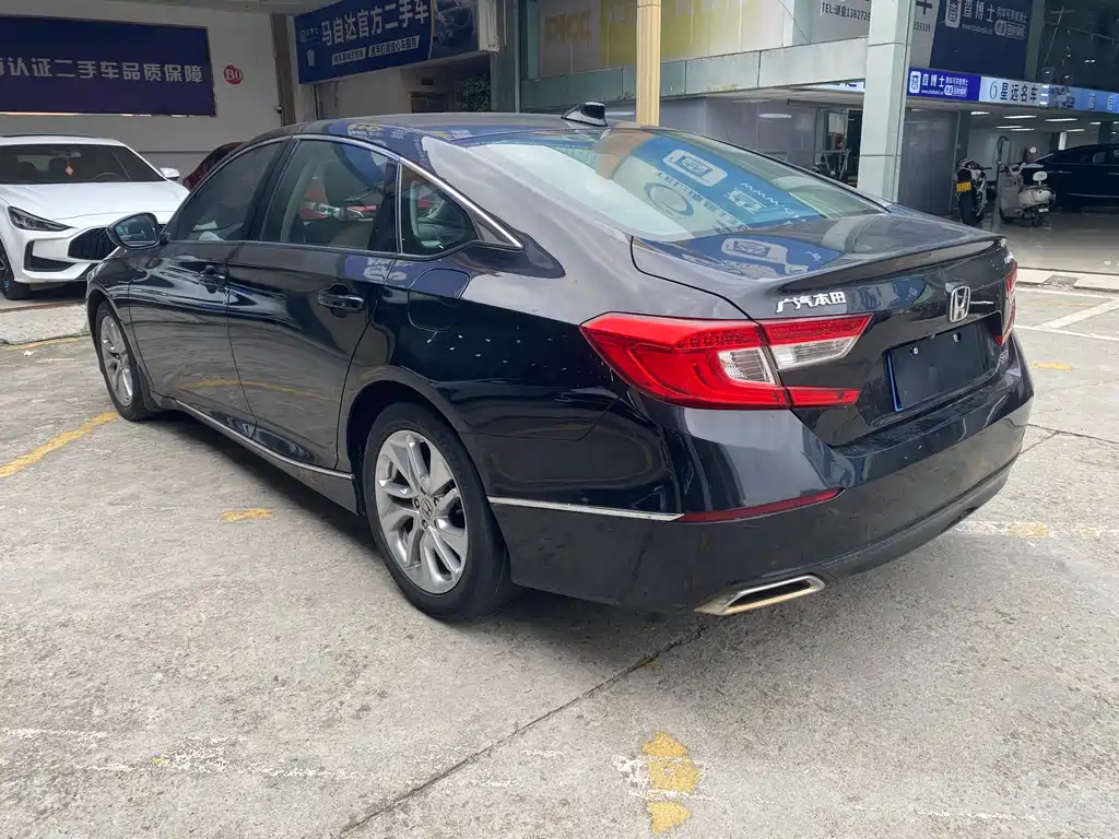 Honda Accord 2019 — фото 5