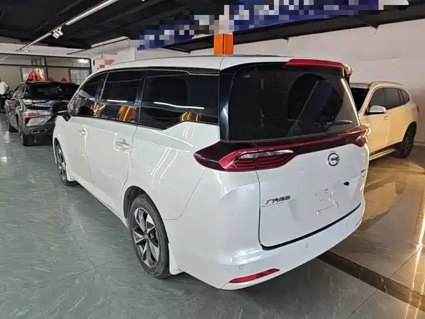 GAC Trumpchi M6 2023