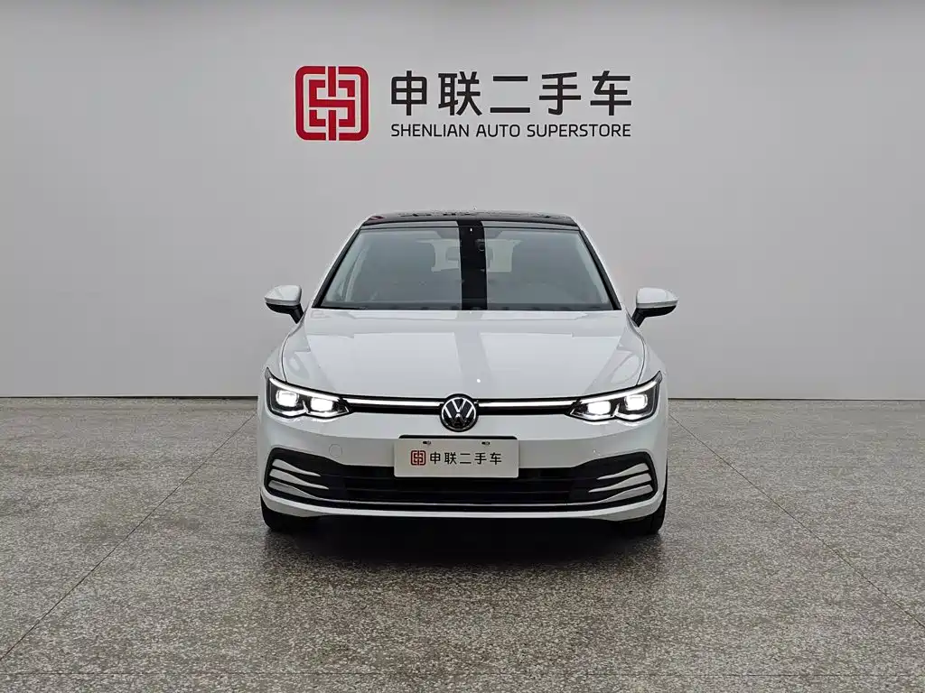 Volkswagen Golf 2021