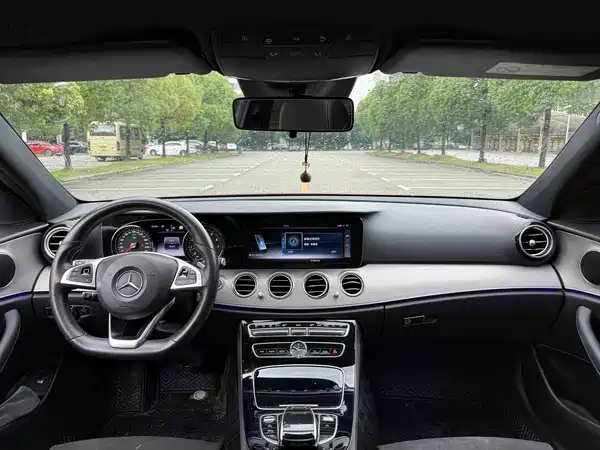 Mercedes-Benz E-Class 2017