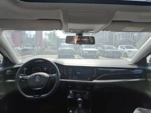 Volkswagen Passat Plug-In Hybrid 2019