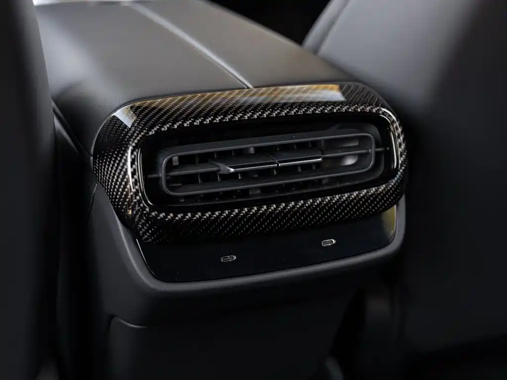 Xiaomi SU7 Ultra 2025 — фото 25