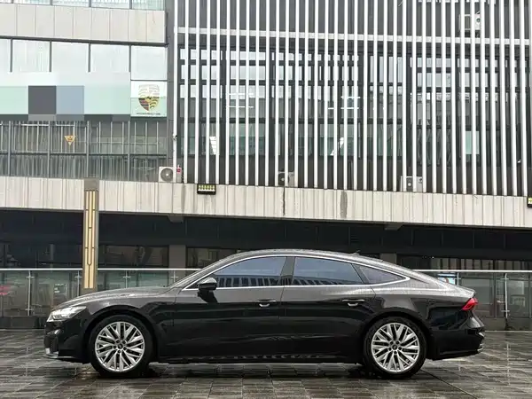 Audi A7 2021