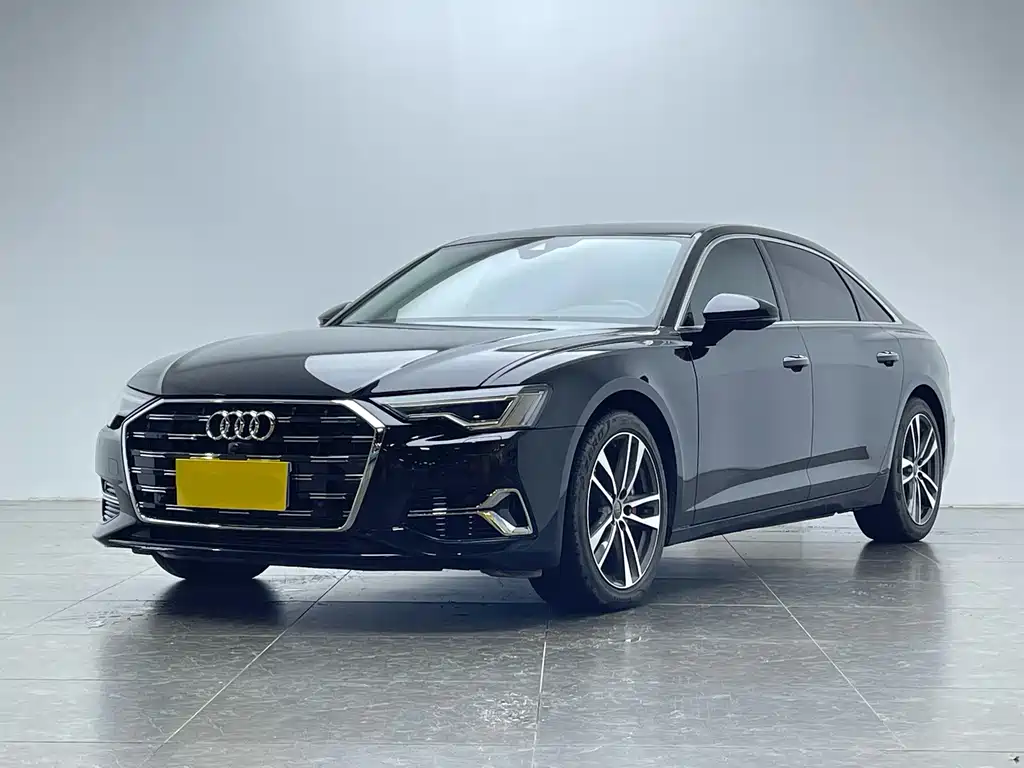 Audi A6L 2021 — фото 1