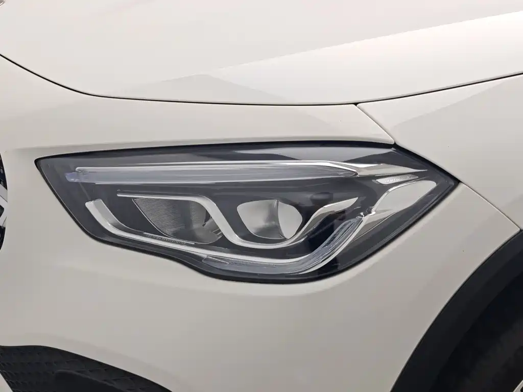 Mercedes-Benz GLA 2022 — фото 8