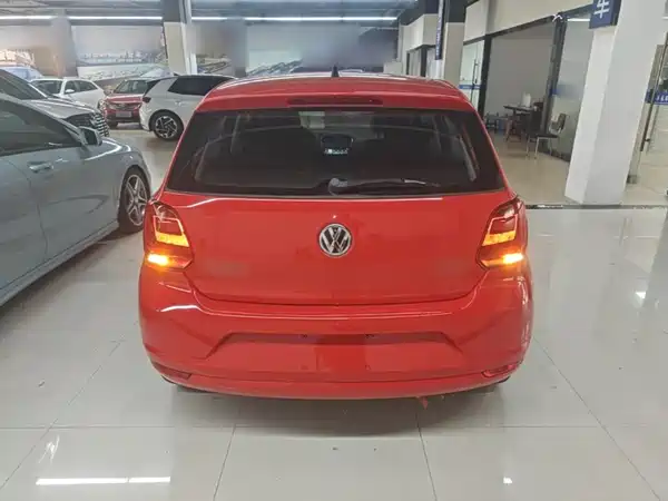 Volkswagen Polo 2016