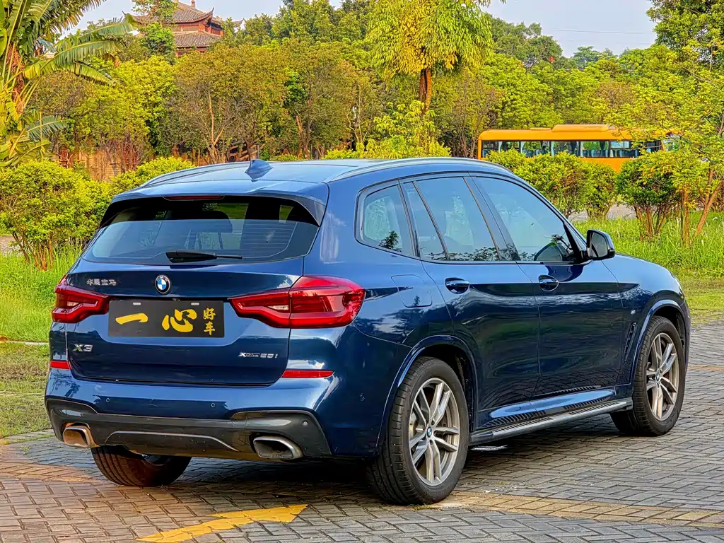 BMW X3 2018 — фото 10